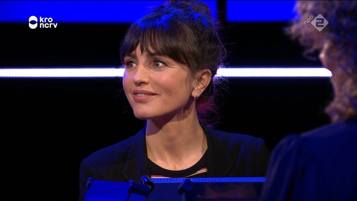 Daphne Bunskoek – Vidcaps